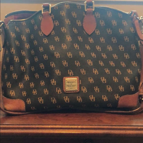 Dooney & Burke purse - Picture 1 of 5